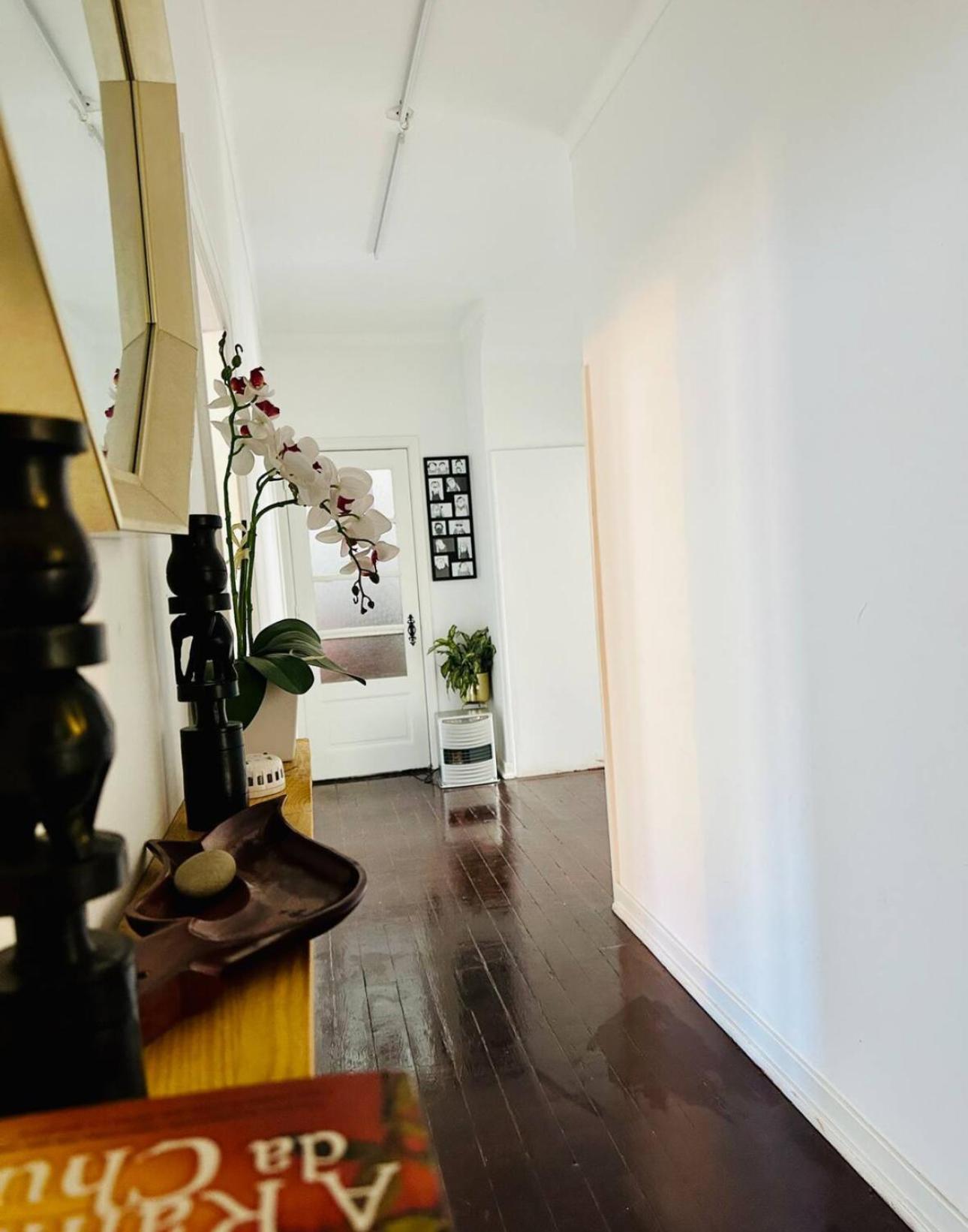 Self-Check In Sunny & Charming Apt Κοΐμπρα Εξωτερικό φωτογραφία